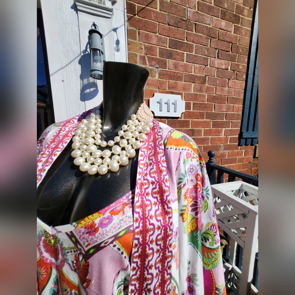 Beige Pearlized Beaded Necklace & Earring Set - Picture 10 of 16